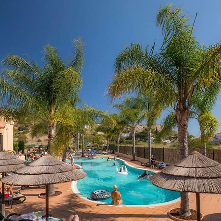 Luz Casas- Bayluz Apart,Pool,Beach, Tennis, Wifi,Aircon Экстерьер фото